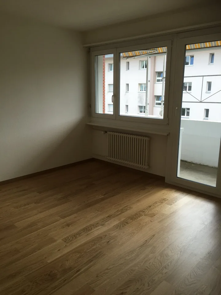 frisch renovierte 3-Zimmerwohnung im 2. OG – Foto 10 von 13