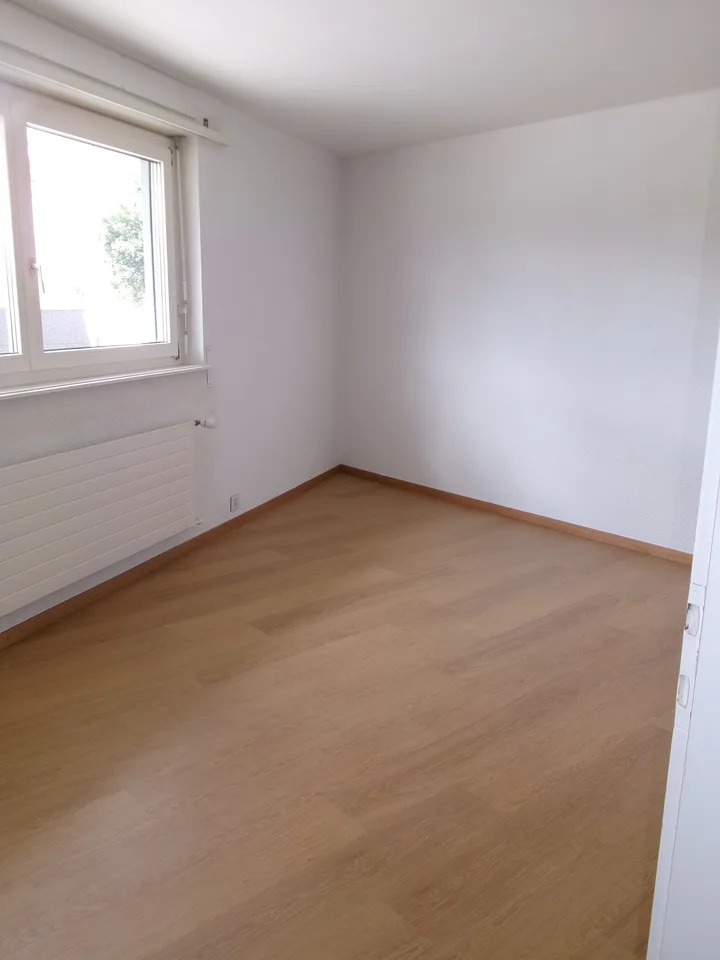 Appartement 2.5 pièces lumineux et calme à La Chaux-de-Fonds – photo 11 of 15