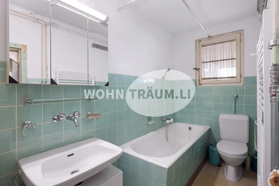 5-Zimmer Einfamilienhaus mit Landreserve in Welschenrohr – Foto 4 von 13