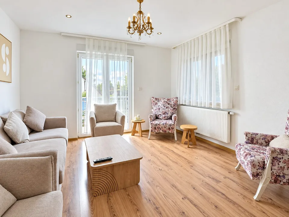 6-Zimmer-Einfamilienhaus in Hésingue Frankreich – photo 10 sur 28