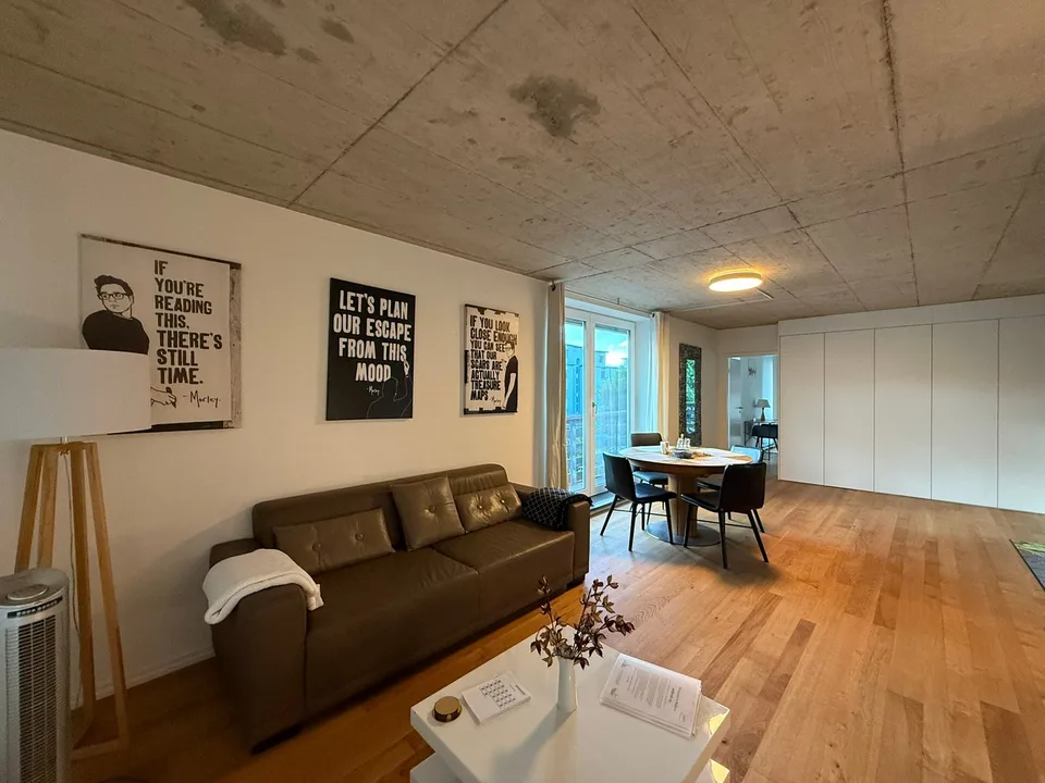 🏡Elegantes möbliertes 2.5-Zimmer-Apartment mit privater Terrasse in Wallisellen – Foto 2 von 17
