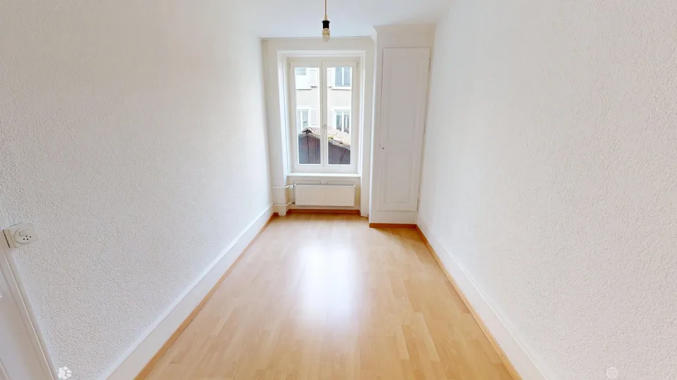 Charmante 3-Zimmer-Wohnung im Erdgeschoss in Biel/Bienne – Foto 4 von 8