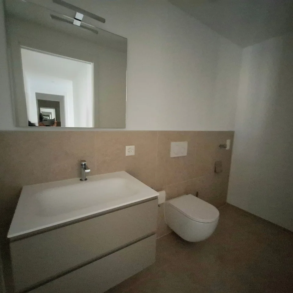 Appartement moderne 4.5 pièces à Cadro avec grande terrasse – photo 9 sur 10