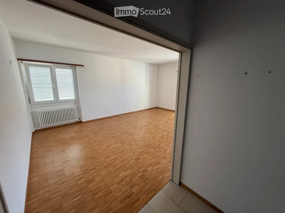 Mietwohnung 3,5 Zimmer im Zentrum von Bellinzona – Foto 2 von 5