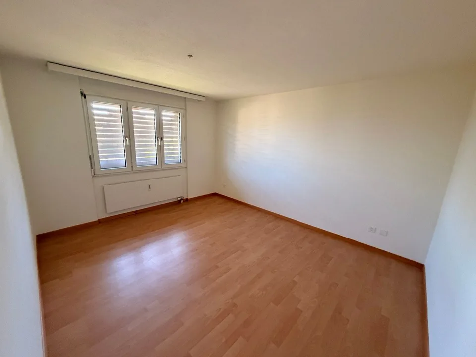 Helle 3.5-Zimmer-Wohnung mit Balkon und schöner Aussicht in Arbon – Foto 3 von 11