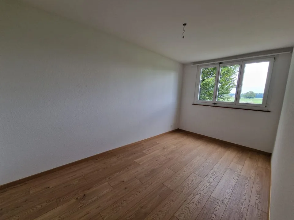 Appartement 4 1/2 pièces, rez-de-chaussée droit – photo 4 sur 7