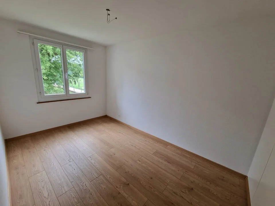 Appartement 4 1/2 pièces, rez-de-chaussée droit – photo 5 sur 7