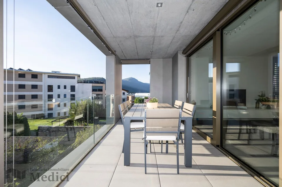 Elegante appartement 4.5 pièces de haut standing dans un quartier calme et desservi – photo 4 sur 24