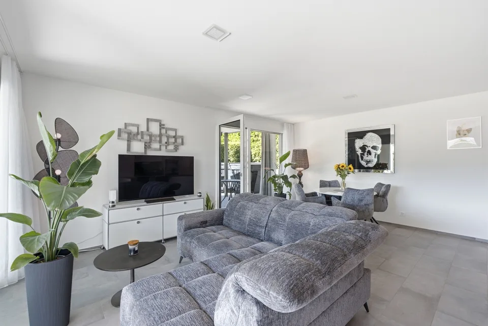 4,5 pièces, flair de maisonnette & 247 m² d'idylle de jardin – photo 4 sur 13