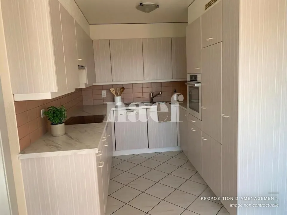 Charmanter Duplex mit 5,5 Zimmern im 4. Stock mit Balkon – Foto 2 von 9