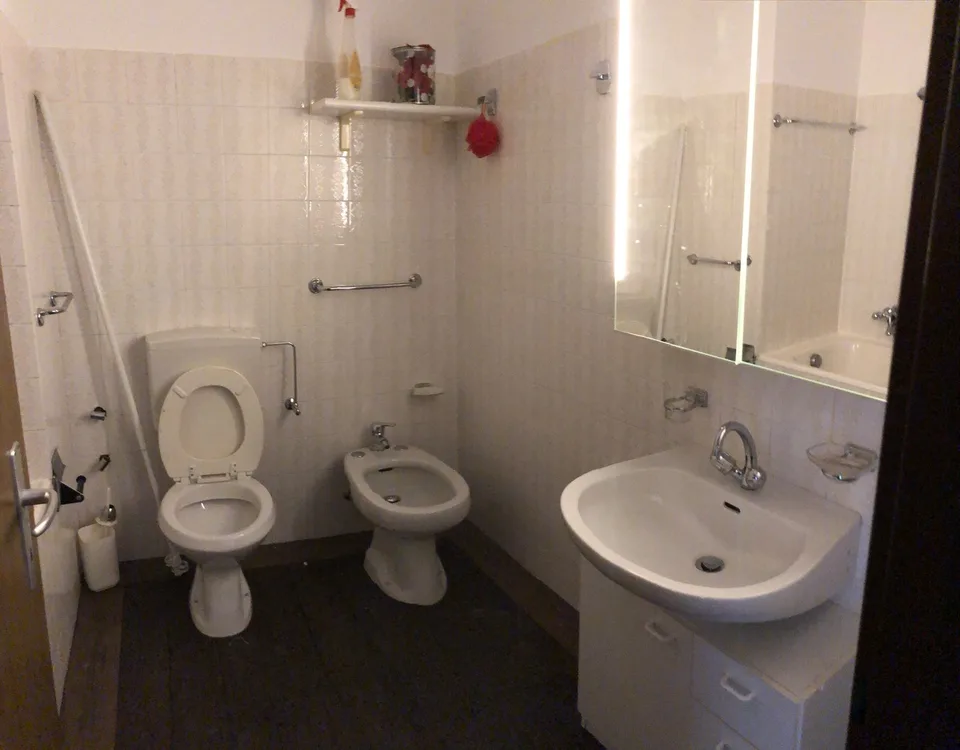 3.5 loc. ZONA CENTRALE VICINO ALLA STAZIONE CON VISTA – photo 5 sur 6
