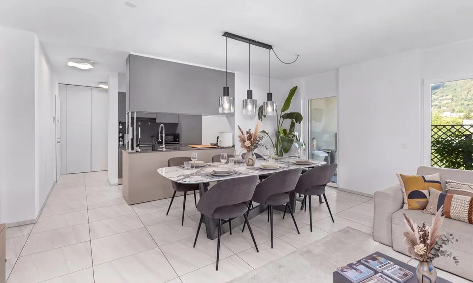 ELEGANTES UND MODERNES 4.5-ZIMMER-WOHNUNG IM OBERSTEN STOCK IN BALERNA – Foto 3 von 10