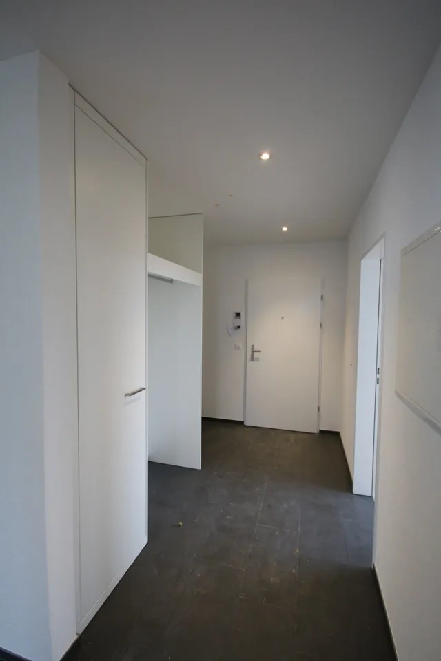 Moderne 3.5-Zimmer-Wohnung im Erdgeschoss – Foto 11 von 13