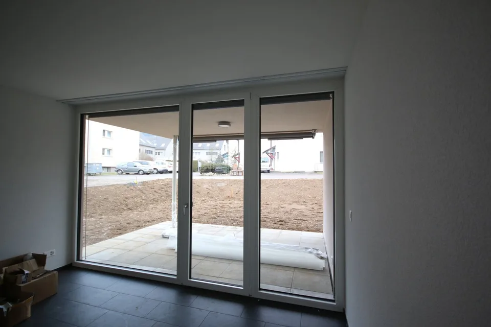 Moderne 3.5-Zimmer-Wohnung im Erdgeschoss – Foto 4 von 13