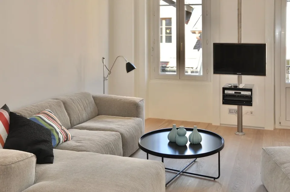 Wohnung renoviert und möbliert, mit Service – Foto 4 von 10