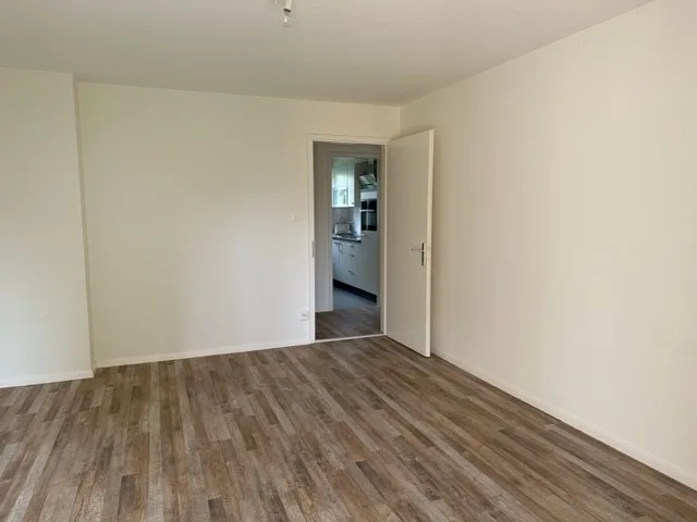 Wunderschöne und zentrale 3.0-Zimmerwohnung mit Gartensitzplatz in St. Gallen – Foto 5 von 10