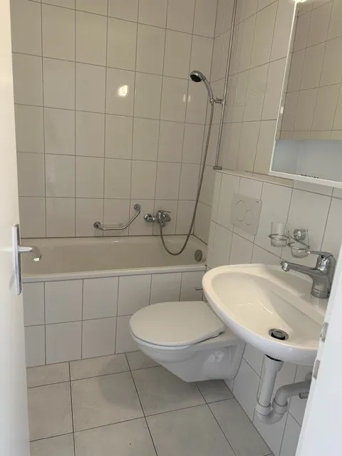 Wunderschöne und zentrale 3.0-Zimmerwohnung mit Gartensitzplatz in St. Gallen – Foto 10 von 10