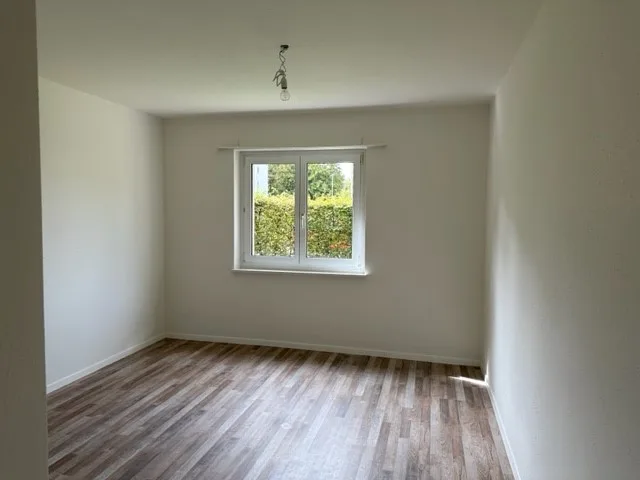 Wunderschöne und zentrale 3.0-Zimmerwohnung mit Gartensitzplatz in St. Gallen – Foto 8 von 10