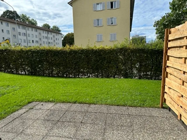Wunderschöne und zentrale 3.0-Zimmerwohnung mit Gartensitzplatz in St. Gallen – Foto 6 von 10