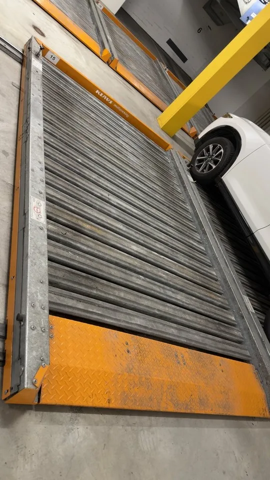 Top parking space in the middle of Zug – photo 3 of 3
