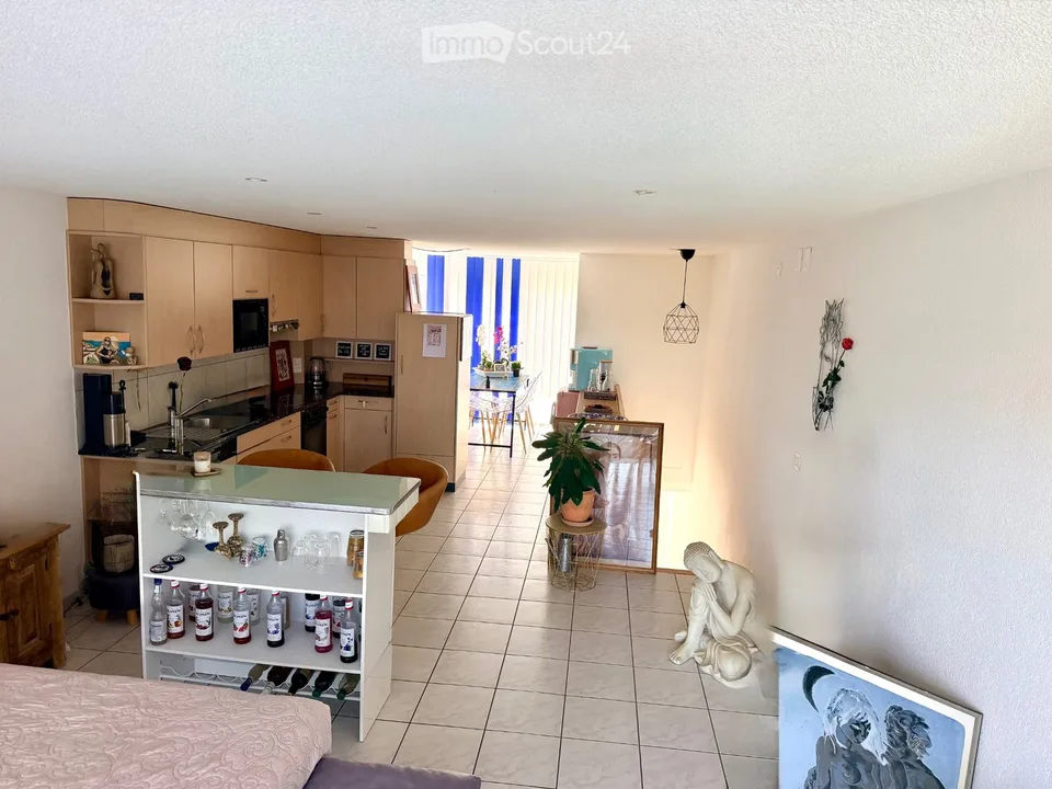 Prächtiges Duplex mit 2.5 Zimmern – Foto 3 von 5