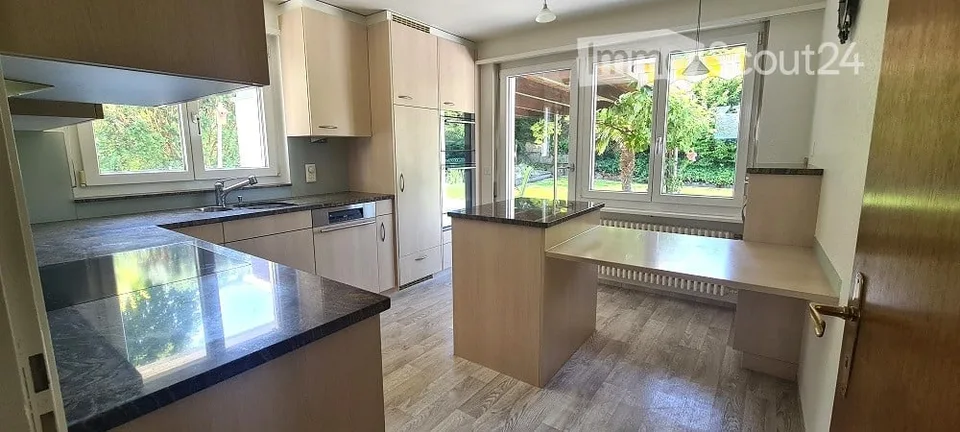 Schönes freistehendes Einfamilienhaus / Beautiful detached house – Foto 4 von 25
