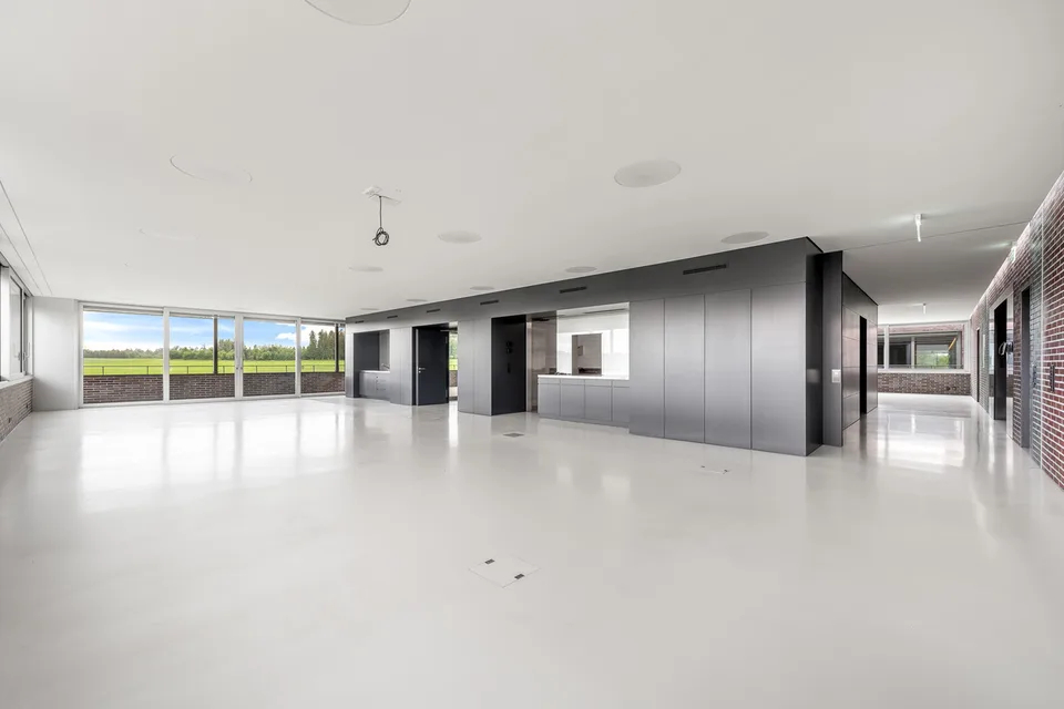 Hochwertige Büro- und Gewerbeliegenschaft – Foto 13 von 13