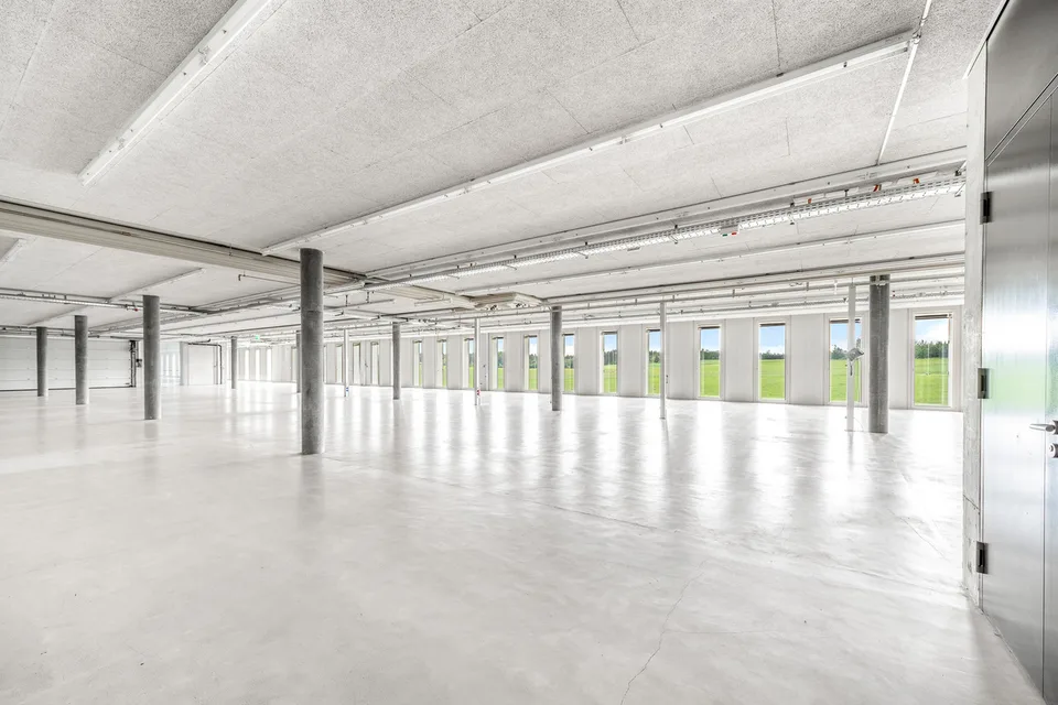 Hochwertige Büro- und Gewerbeliegenschaft – Foto 7 von 13