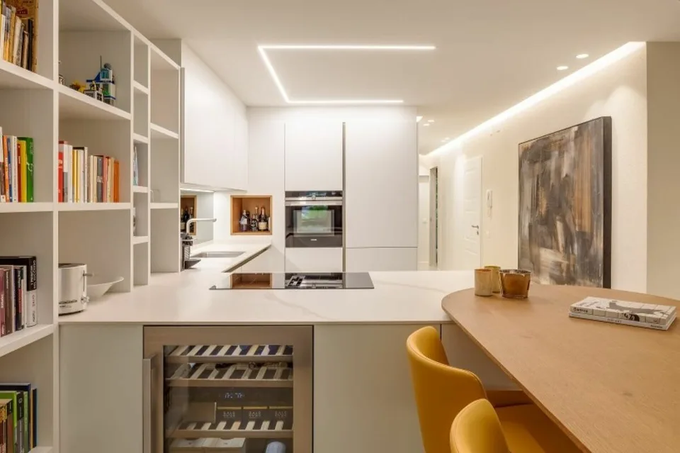 Prächtige möblierte Wohnung mit Pool – Foto 9 von 18