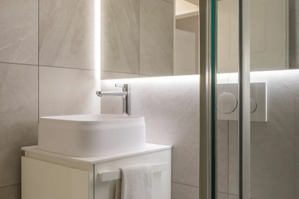 Prächtige möblierte Wohnung mit Pool – Foto 12 von 18