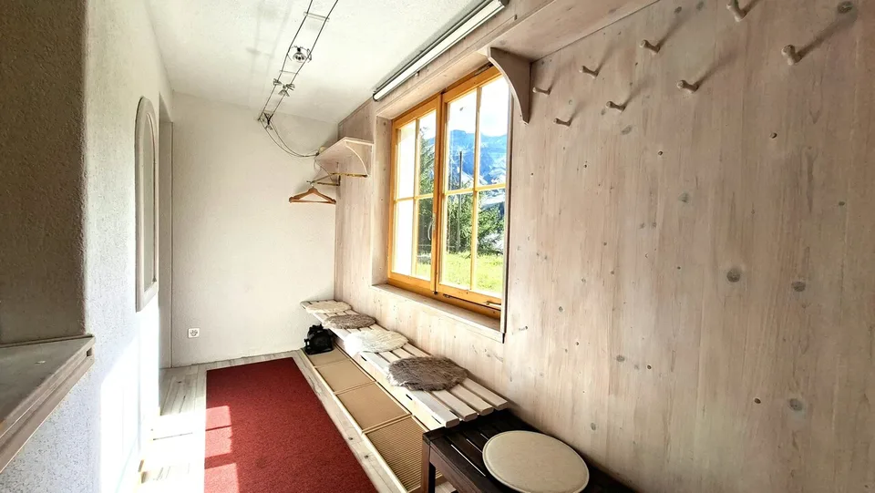 Appartamento di vacanza accogliente in un chalet rustico in una posizione tranquilla – foto 9 di 10