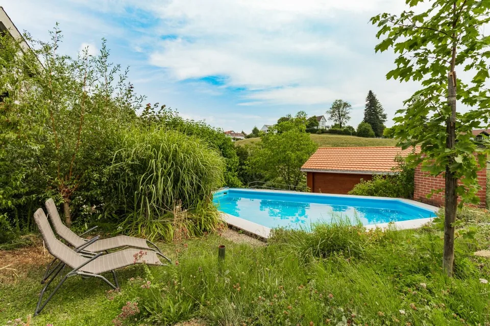 Freistehendes 8-Zimmer-Einfamilienhaus mit unverbaubarer Alpsteinsicht – Foto 6 von 14