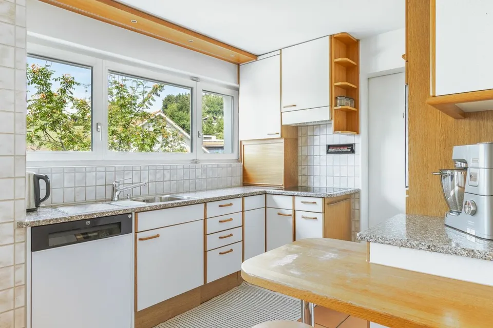 Freistehendes 8-Zimmer-Einfamilienhaus mit unverbaubarer Alpsteinsicht – Foto 12 von 14