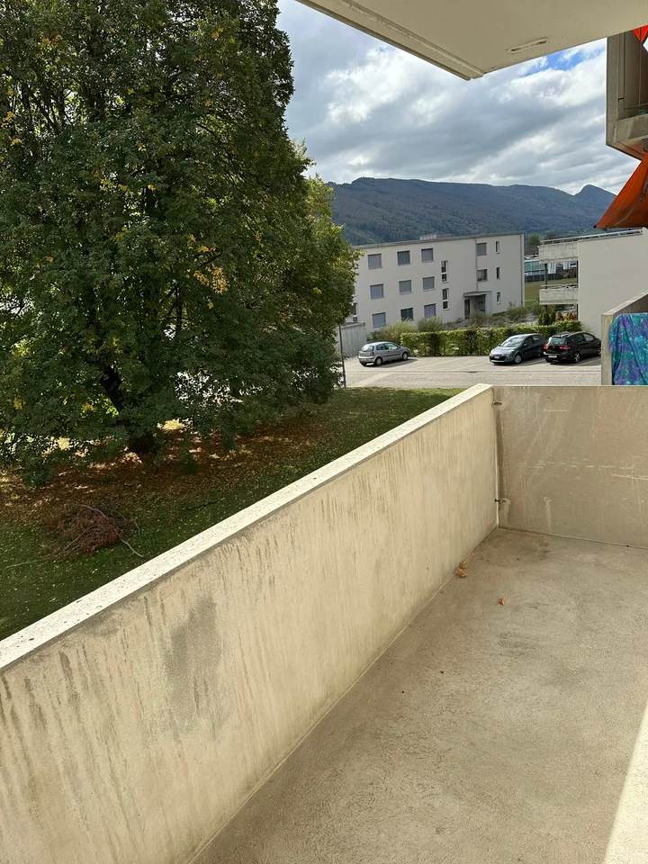 Helle 2.5-Zimmer-Wohnung mit Balkon – Foto 6 von 7