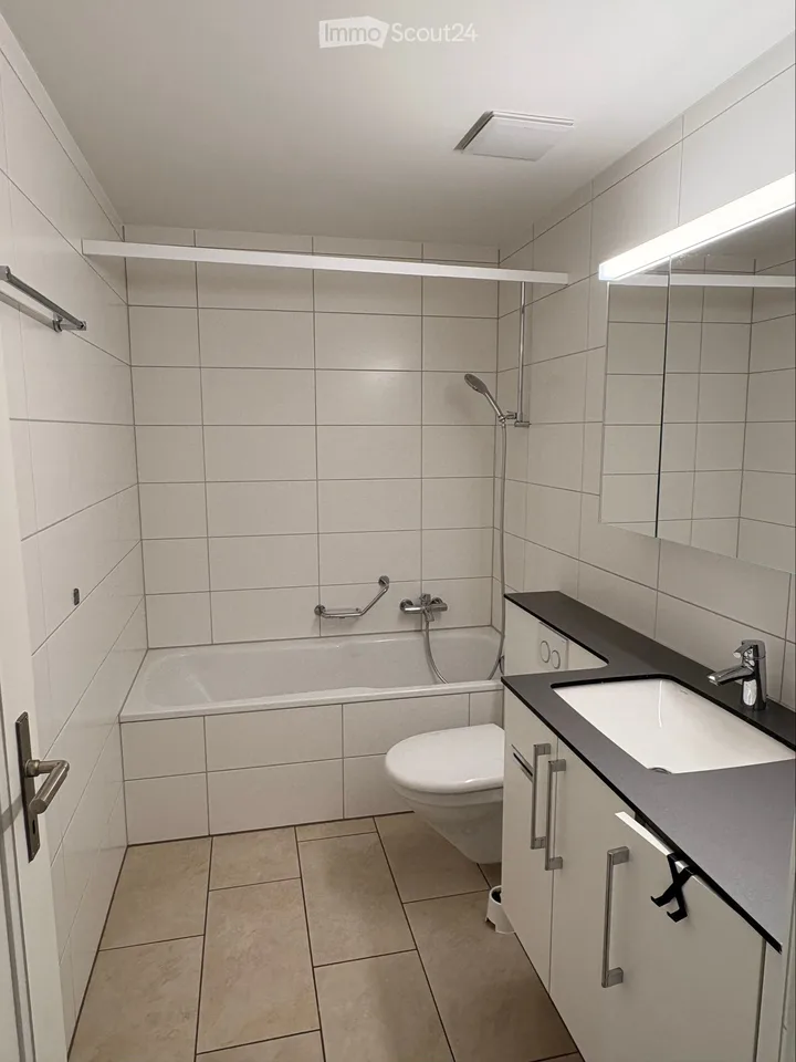 Apartment for rent 4055 – Foto 4 von 5