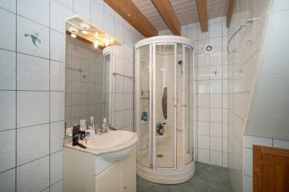 Zu vermieten Bieudron /Aproz, helles 2.5-Zimmer-Apartment, freie Sicht – Foto 5 von 5