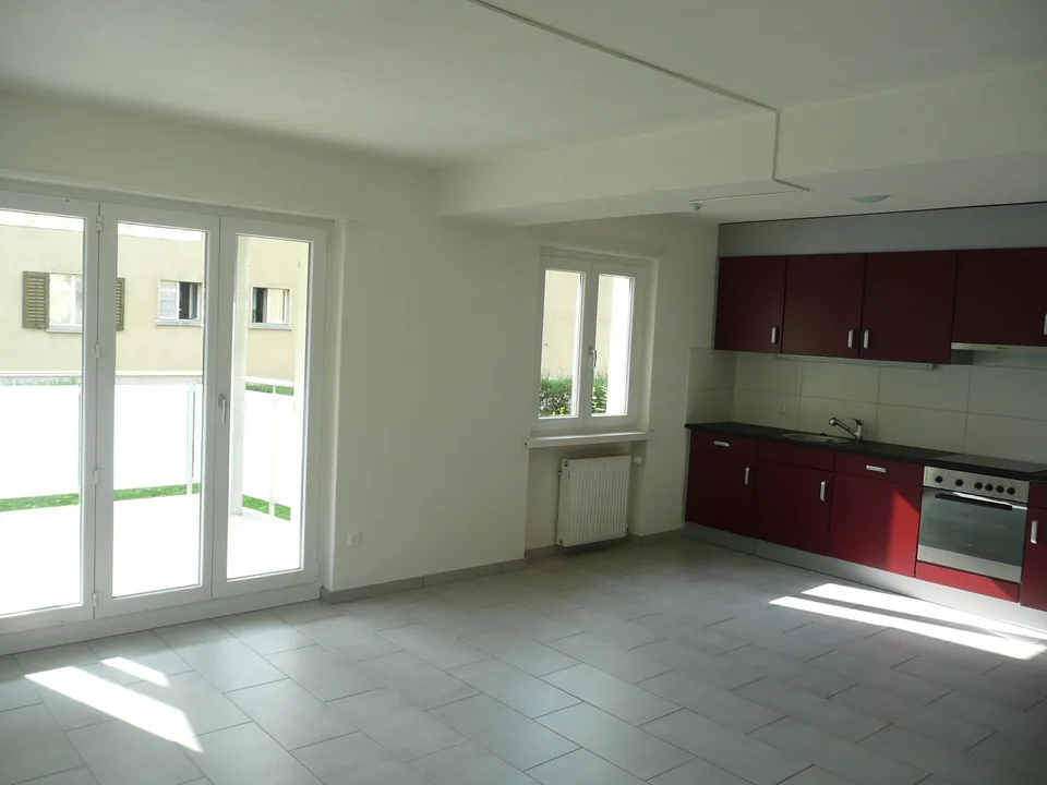 Helle 4.0-Zimmerwohnung in Suhr zu vermieten – Foto 4 von 8