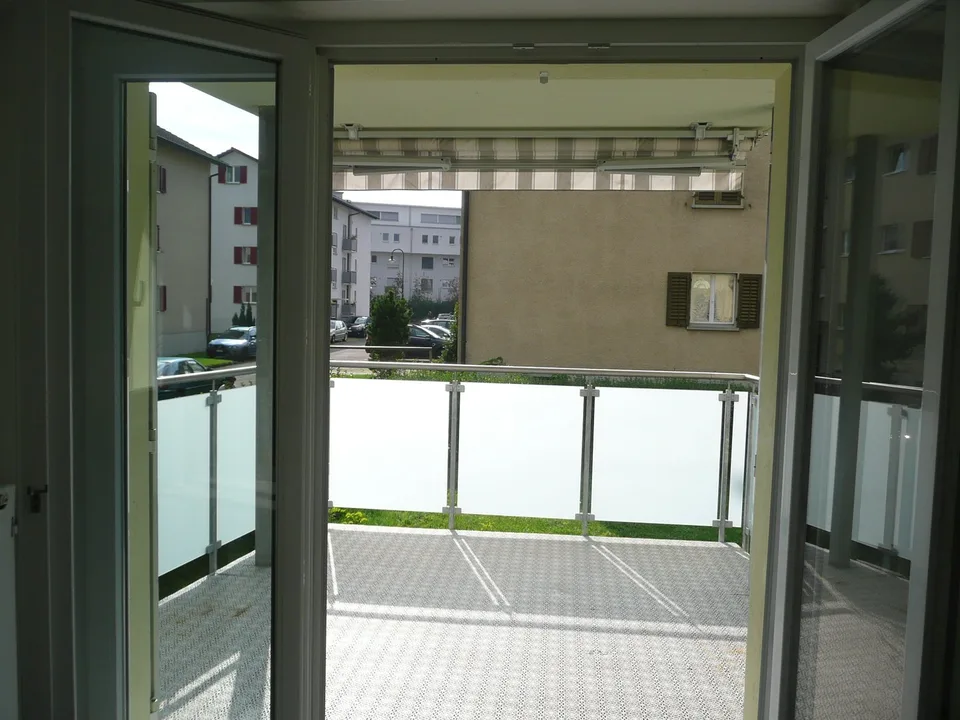 Helle 4.0-Zimmerwohnung in Suhr zu vermieten – Foto 7 von 8