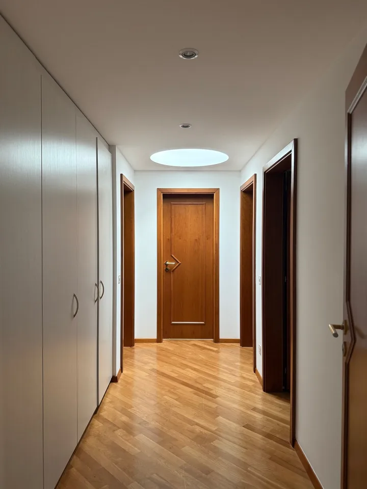 Elegant attic – photo 21 of 23