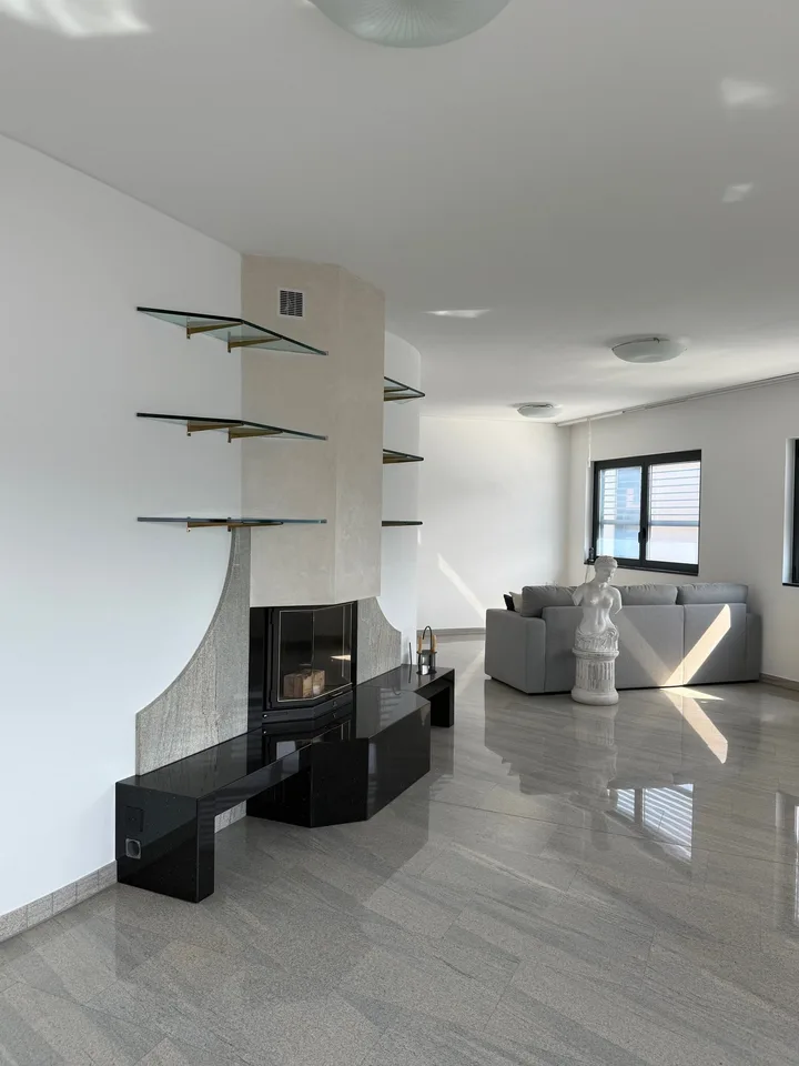 Elegant attic – photo 5 of 23