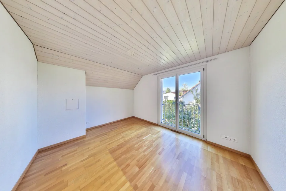Grosszügiges 6½-Zimmer-Einfamilienhaus an ruhiger Lage in Winterthur-Hegi – Foto 13 von 23