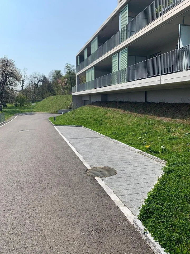 Parkplätze in Hallwil zu vermieten – Foto 3 von 3