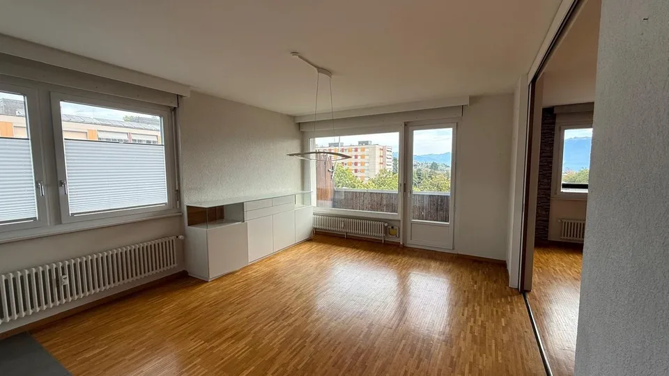 Meraviglioso appartamento con vista sul lago – foto 3 di 13
