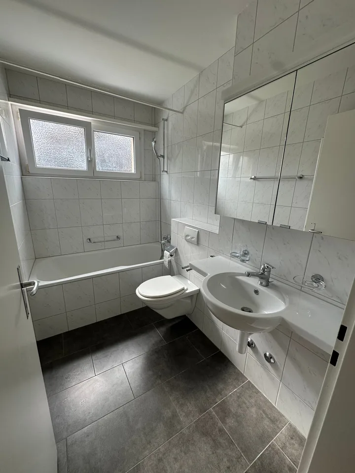 Appartement ensoleillé de 4,5 pièces avec balcon – photo 6 sur 10