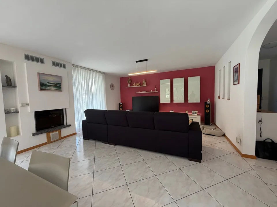 Maison unifamiliale 5.5 pièces à Contone Gambarogno – photo 5 sur 13