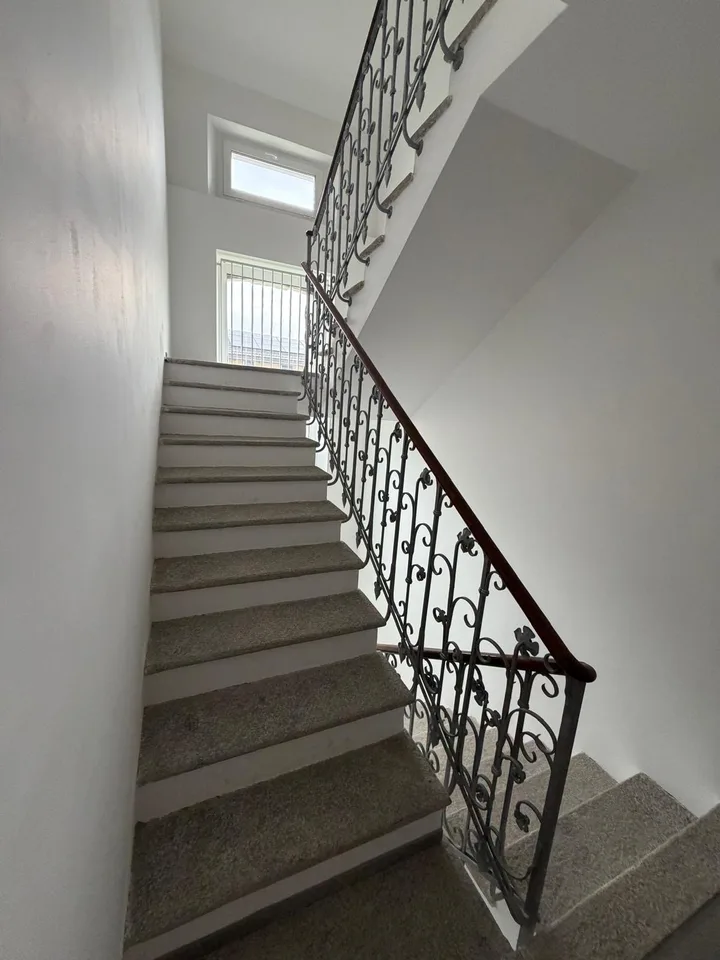 Magliaso – Elegante 2,5 locali con accesso indipendente, giardino e locale aggiuntivo – foto 8 di 11