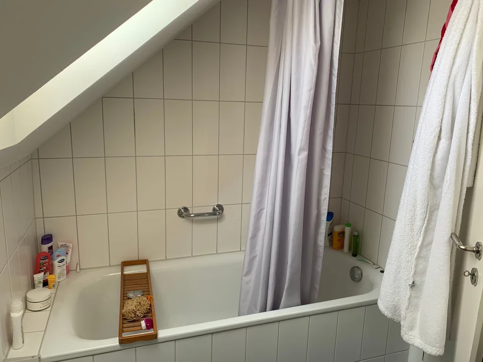 Aussgergewöhnlich Wohnen im historischen Gebäude "Zum Anker" in Erlenbach – Foto 10 von 12