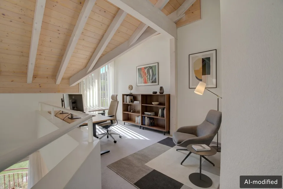 Appartamento mansardato di 5,5 locali con galleria, balcone sud e panorama montano – foto 6 di 13
