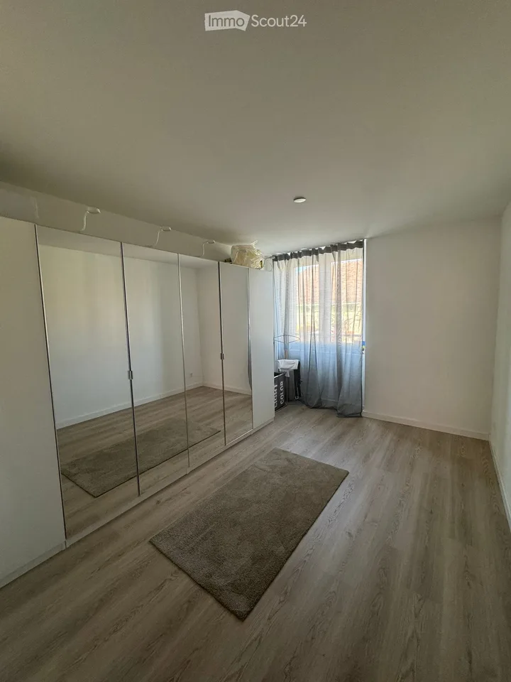Zimmer auf dem Land, nahe Lausanne – Foto 2 von 5