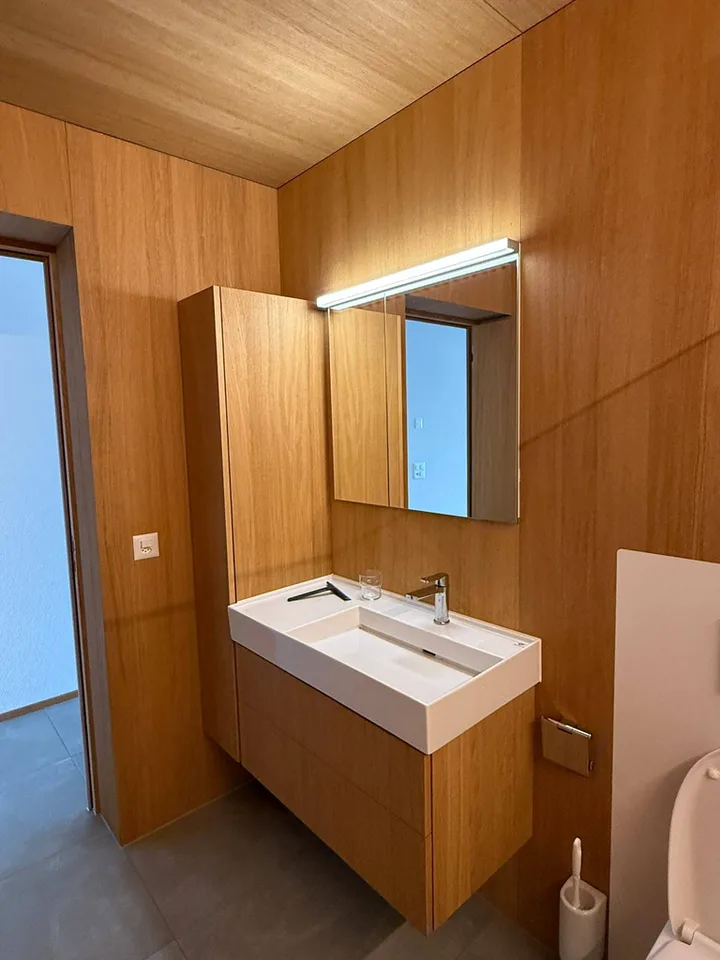 Petit, élégant, et tout en haut - Votre appartement en attique avec vue loin! – photo 6 sur 8